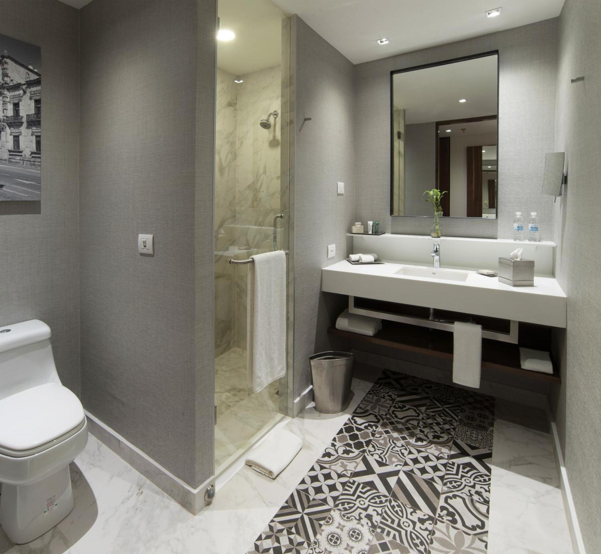 Standard Queen Room with Two Double Beds